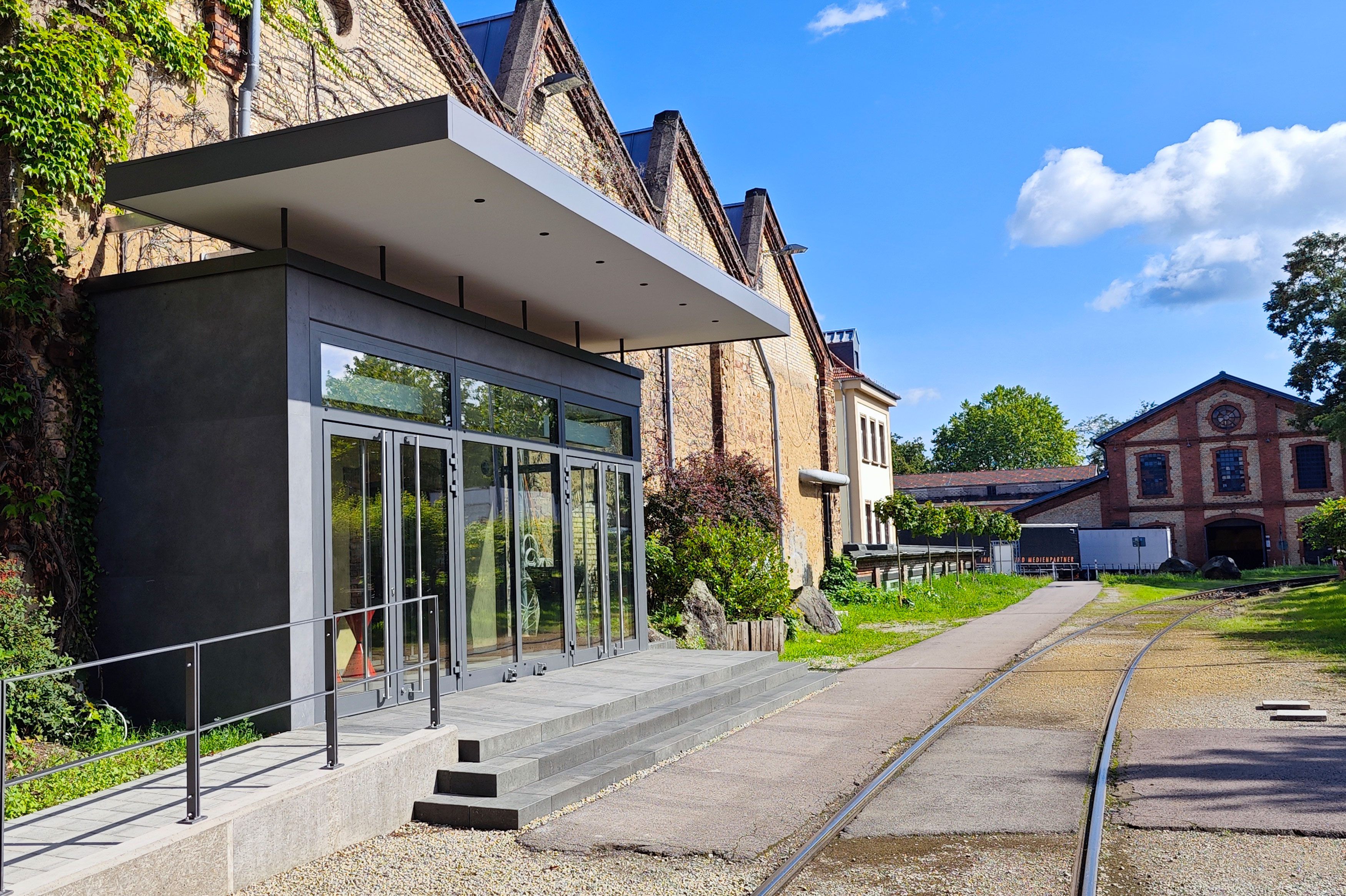 Eingangsbereich des Event-Haus Alte Schmelz in St. Ingbert.